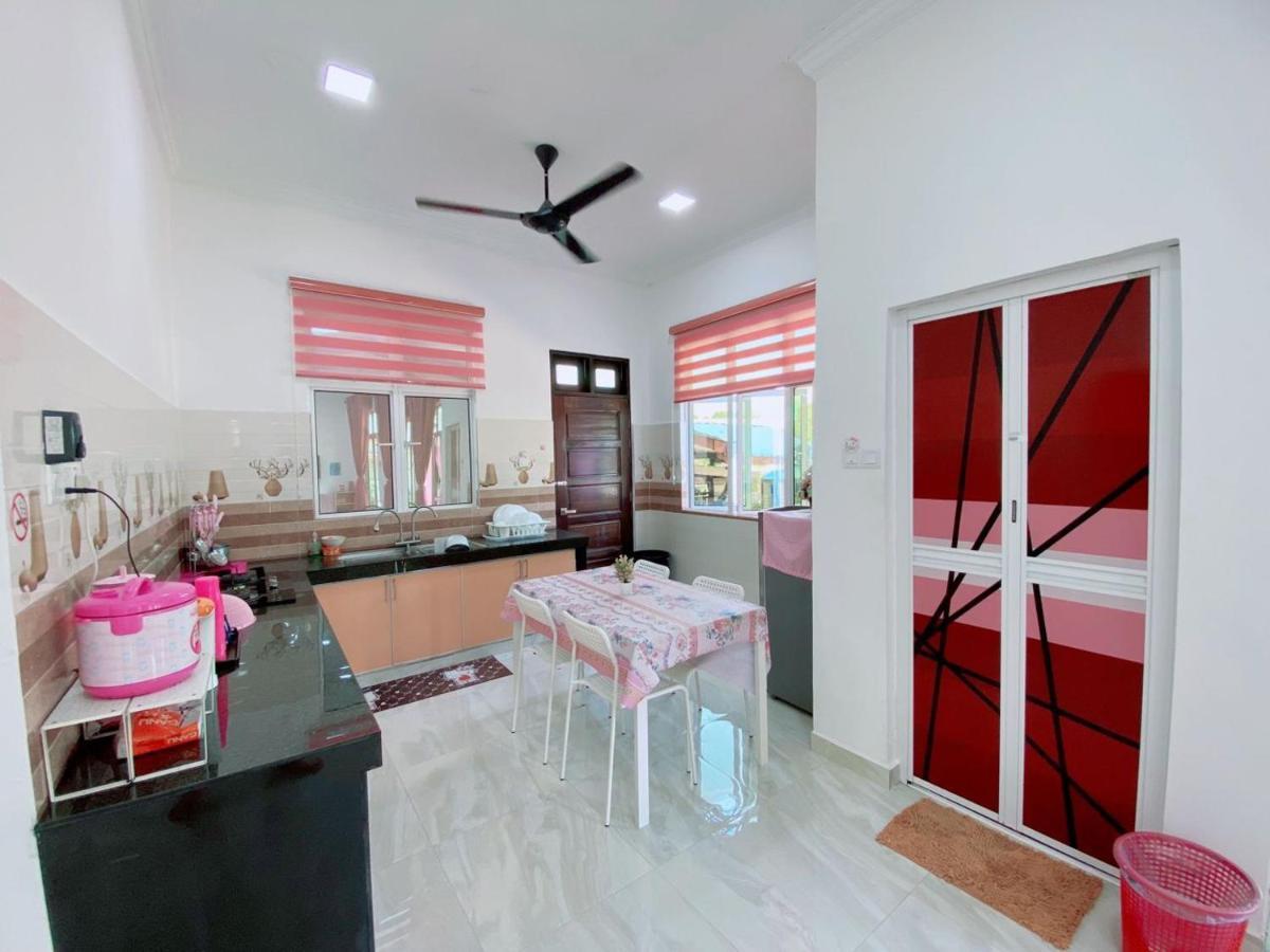 Hellokitty House - Unit 1 Villa Kuala Terengganu Dış mekan fotoğraf
