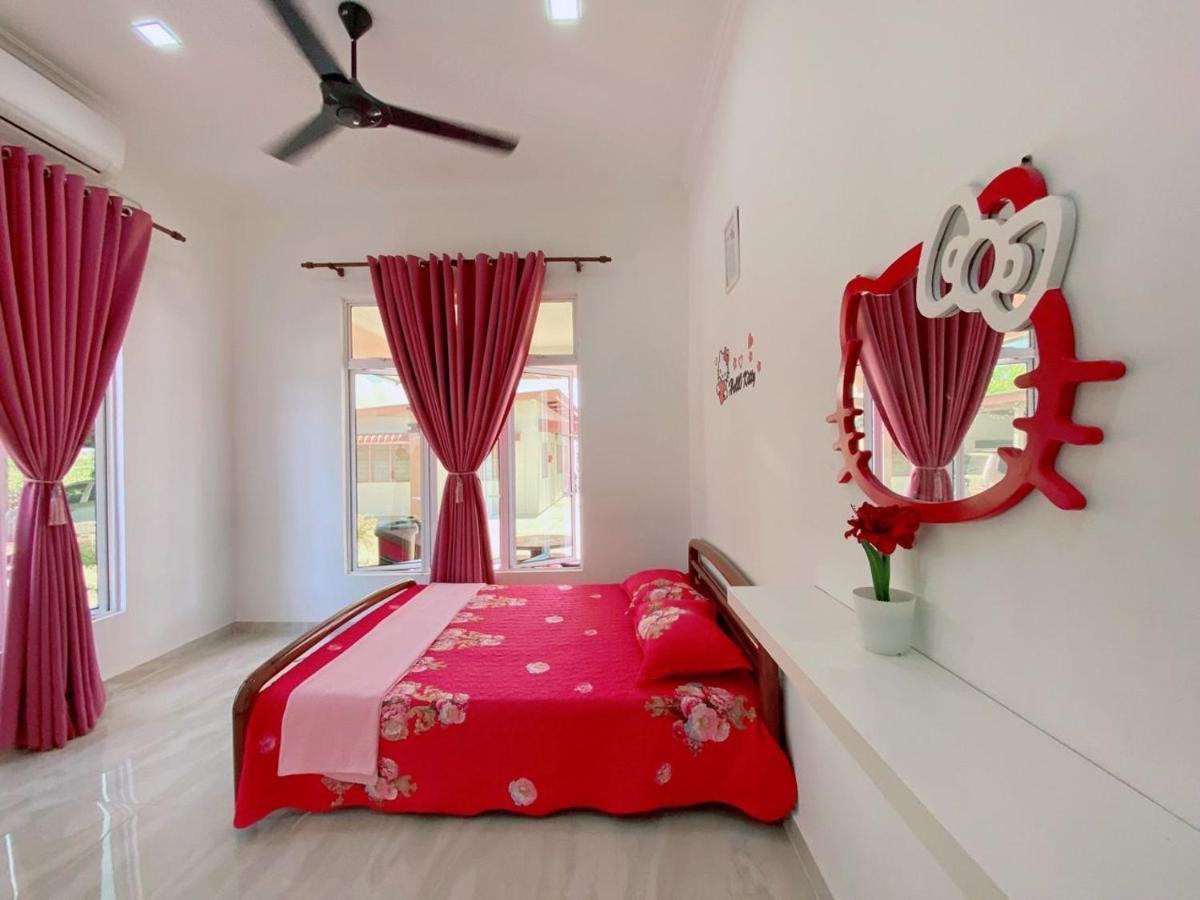 Hellokitty House - Unit 1 Villa Kuala Terengganu Dış mekan fotoğraf