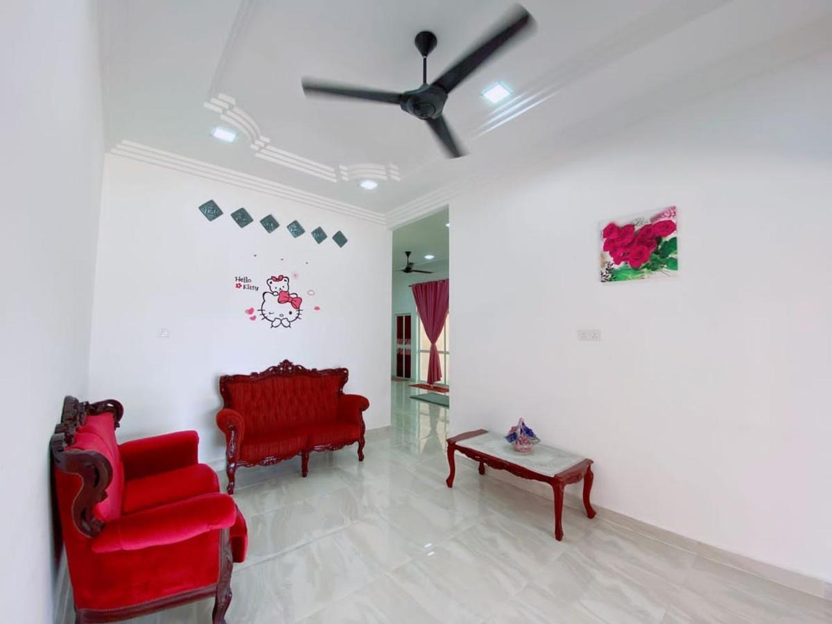 Hellokitty House - Unit 1 Villa Kuala Terengganu Dış mekan fotoğraf